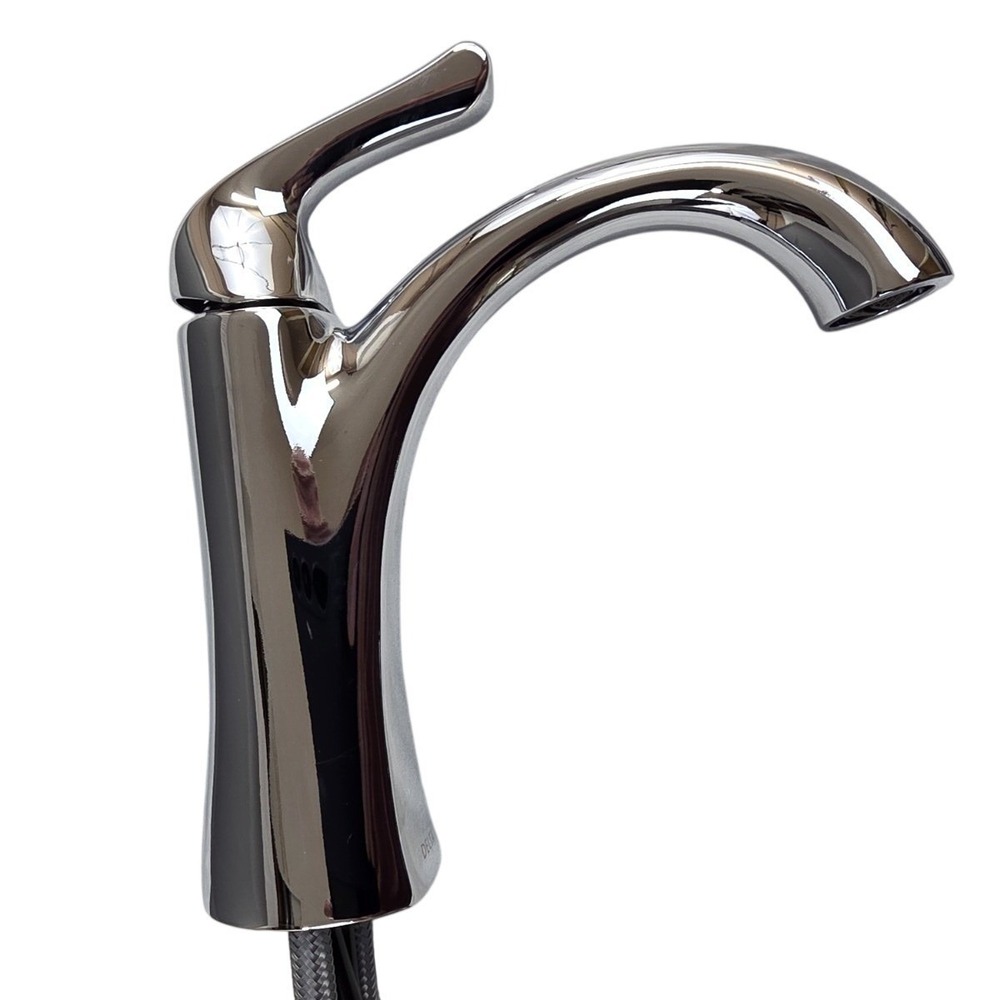 Delta Arvo 1-Handle Single-Hole Bathroom Faucet Chrome 15840LF New Open Box